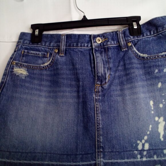 Old Navy Skirt Women 8 Denim Short Distressed Raw Hem Blue - Picture 5 of 15
